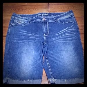 🌴Myths Jean shorts🌴